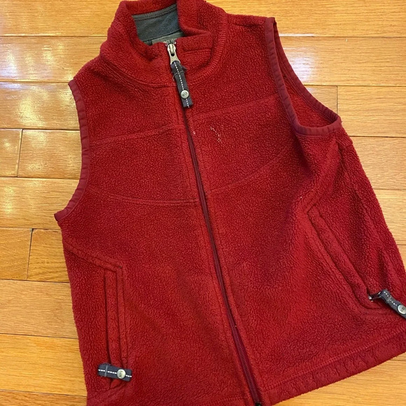 REI vest - Picture 1 of 3